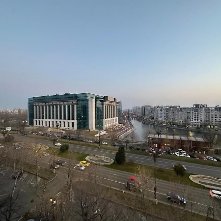 Unirii Lake Tribunal Bukarest Eksteriør billede