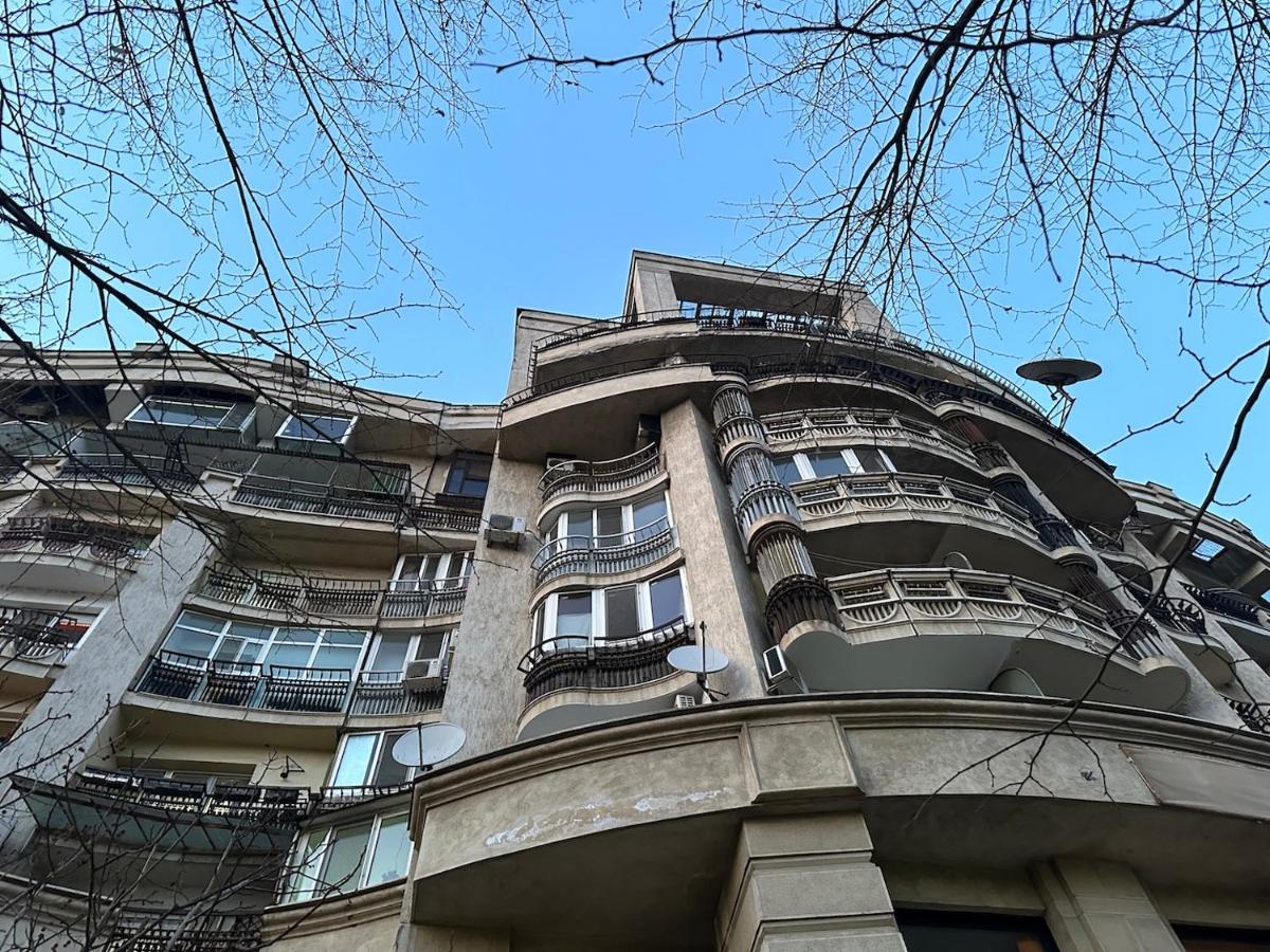 Unirii Lake Tribunal Bukarest Eksteriør billede