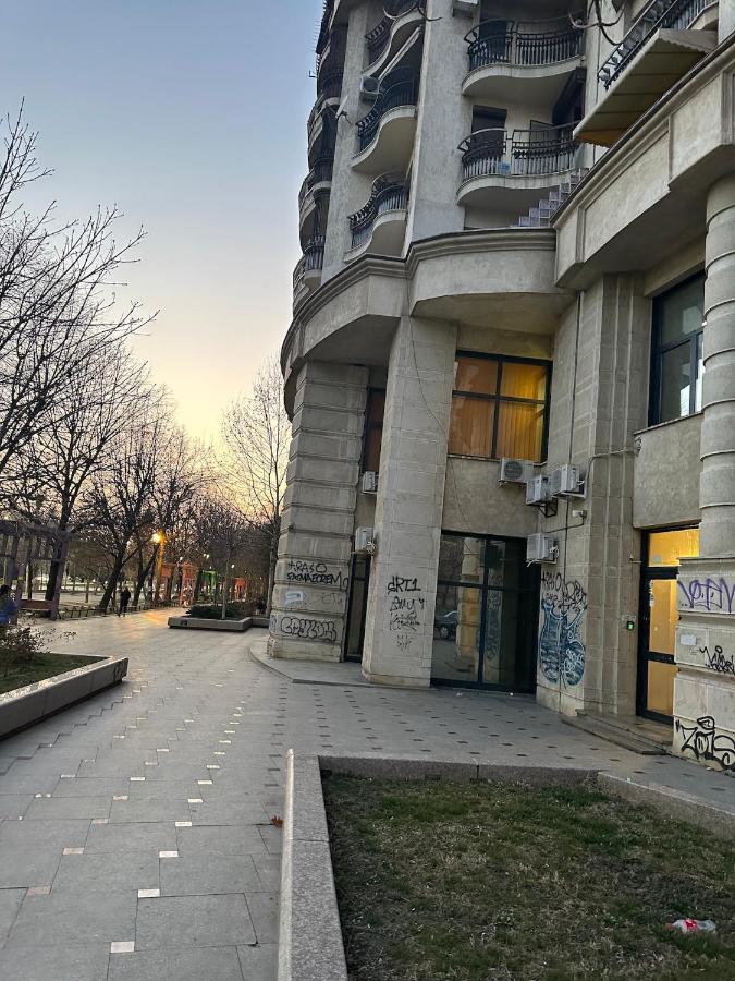 Unirii Lake Tribunal Bukarest Eksteriør billede