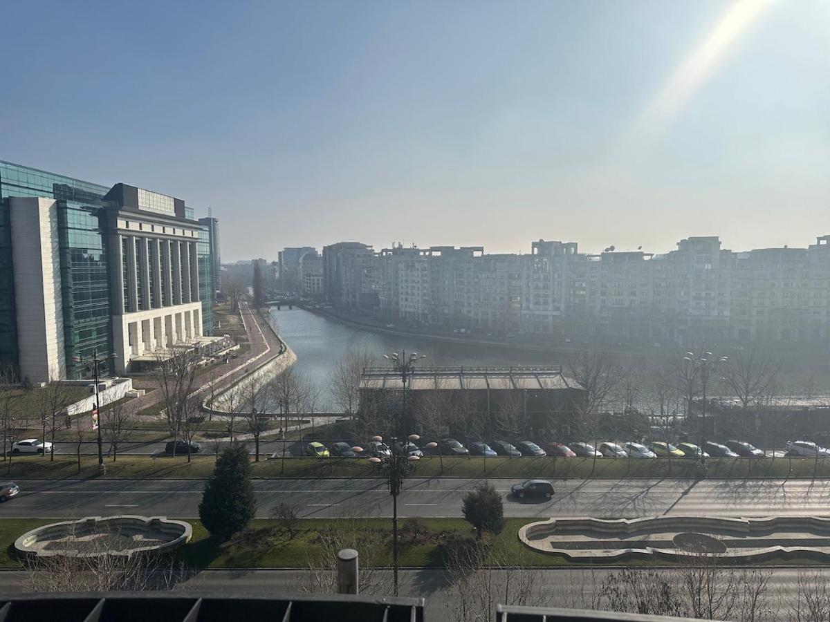 Unirii Lake Tribunal Bukarest Eksteriør billede